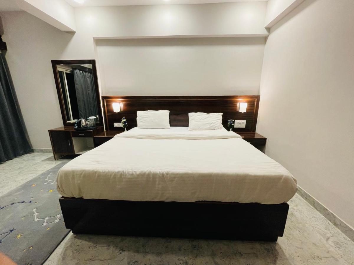 Terra Hotel *